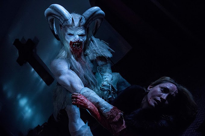 MicroReview: A Christmas Horror Story (2015)
